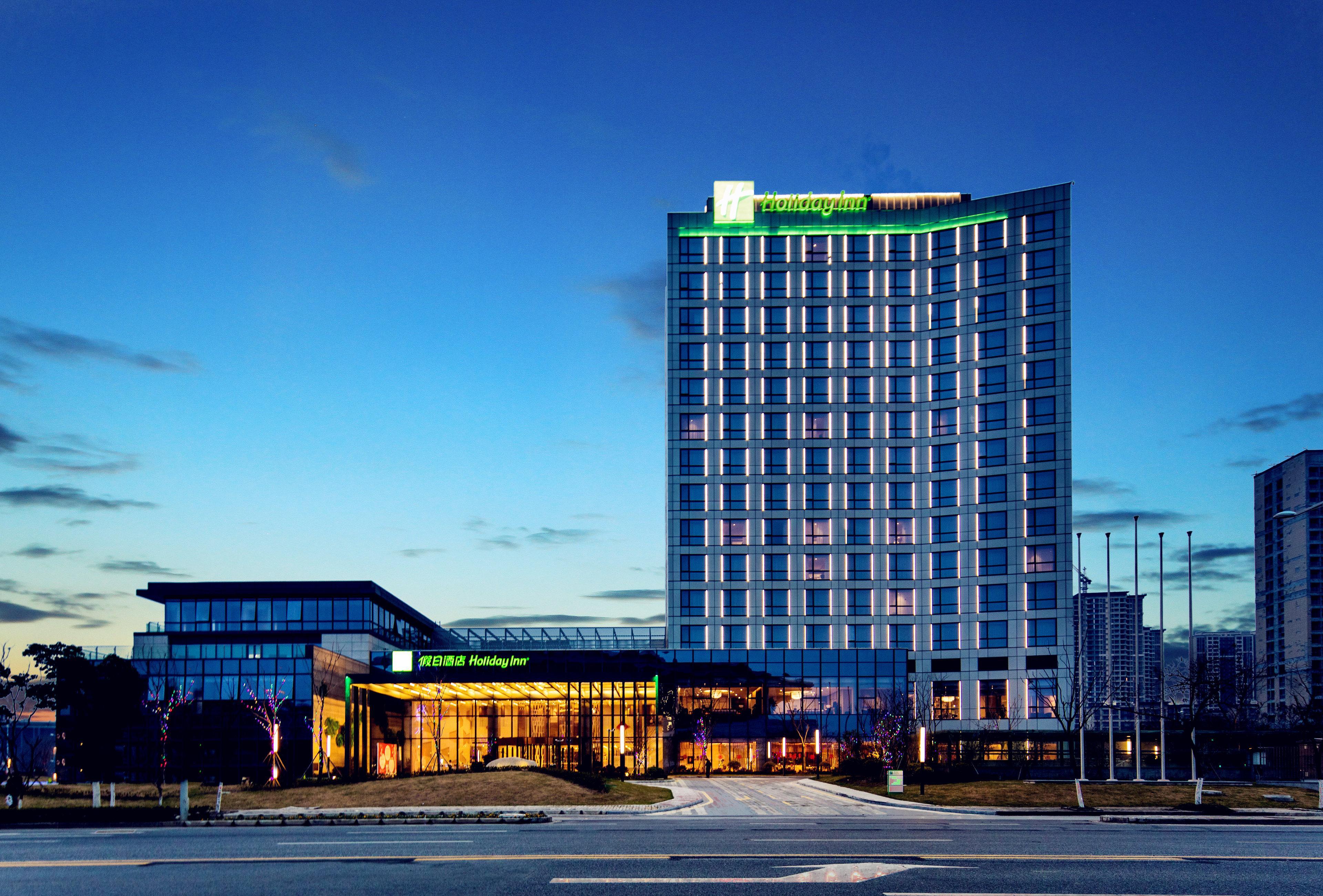 Holiday Inn Wuxi Taihu New City By Ihg Exterior foto